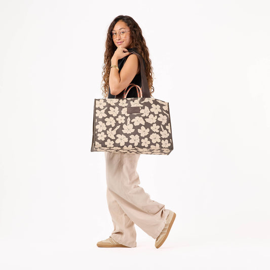 CARRY IT ALL TOTE - US 3665
